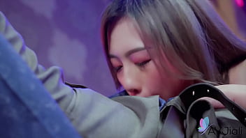 Gadis Seksi Lin Siyu Tampil Menggoda Dan Penuh Gairah