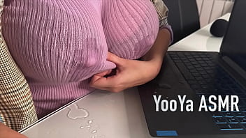 Ibu Tiri Menggoda Anak Tiri Di Kantor, Perlihatkan Payudara Dan Bikin Ereksi