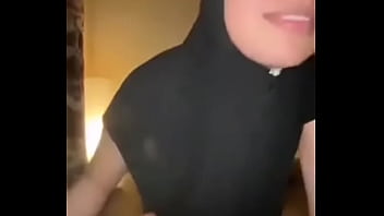 Sensasi Malam Dengan Jilbab Cantik Dan Kenikmatan Tak Terlupakan
