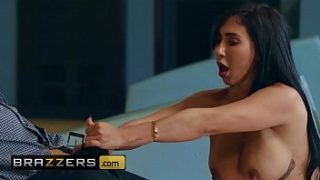 Valerie Kay & Sean Lawless – Adu Seru Di Arena Bowling – Brazzers