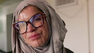 Hijab Cosplay – Milf Amerika Dihardik Dengan Wajah