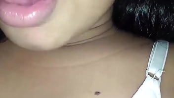 Video Panas Cewek Cantik Mainin Memeknya Lagi Viral