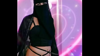 Gaya Niqab Mianiqab Yang Elegan Untuk Muslimah Modern