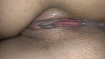 Istri Nakal Cari Kenikmatan