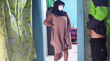 Kesandung Ojol Saat Lagi Asyik Main Jari