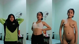Cewek Berjilbab Smp Tersebar Foto Mesra Mantan