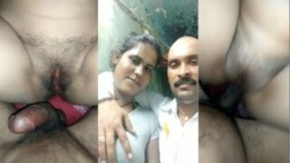 Village Stud Pounds Tight Young Pussy In Raw Desi Mms