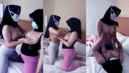 Dua Cewek Berjilbab Lesbi Main Payudara Dengan Penuh Nafsu