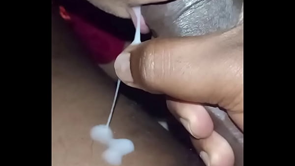 Gadis India Yang Doyan Telan Sperma