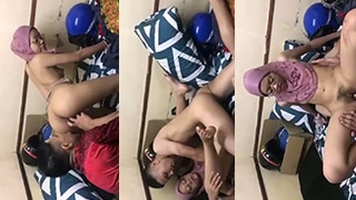 Ukhti Cantik Sengaja Direkam Pacarnya Saat Beraksi Ranjang