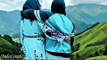 Istri Berhijab Nakal Selingkuh Saat Suami Asyik Liburan Di Bali, Digituin Pacar Sampai Telen Cairan Panasnya. Kisah Nyata Perselingkuhan Istri.