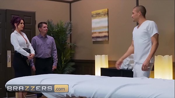 Kisah Nyata Istri Nakal – Monique Alexander Dan Xander Corvus – Spa Penuh Nafsu Untuk Ibu Rumah Tangga Yang Bergairah