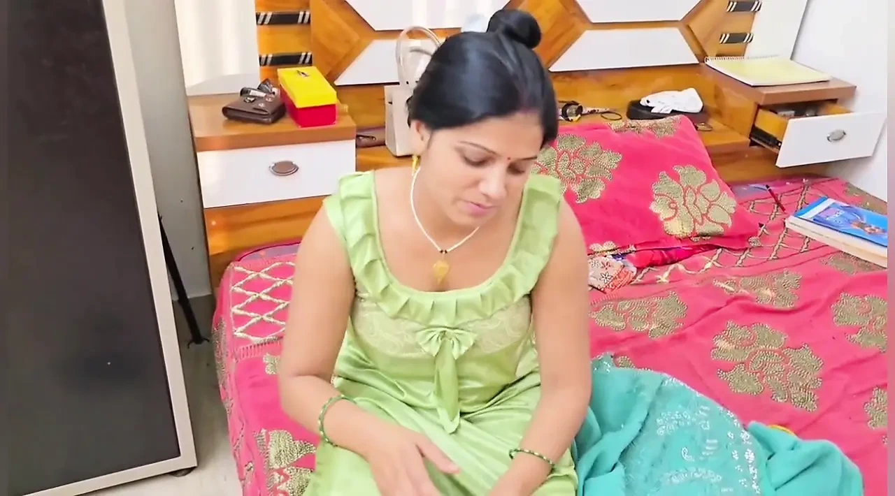 Bjp Moodi New Desi Bhabhi Pahli Baar Kiya Sex Husbund Ke Dost Ke Sath Hardcore Blujob