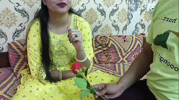 Valentine India: Kakak Tiri Naksir Adik Tiri, Tapi Sembunyiin Niat Mesumnya