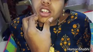 Desi Bhabhi Panas Digoyang Pas Suaminya Lagi Pergi, Adegan Mesra Di Ranjang Rumah Sendiri.