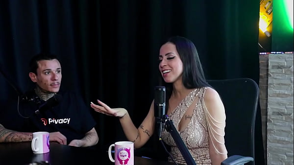 Dari Pornstar Ke Kolab, Jual Konten Mesum, Kelarga Sempat Geger Tapi Ortu Malah… – Teh Angel & Ktal (sheer/red)