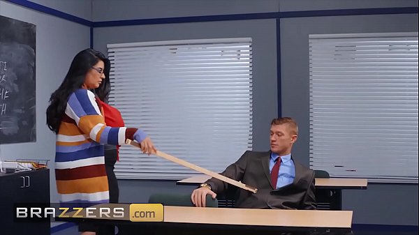 Busty Latina Milf Jago Naikin Kontol Keras – Brazzers
