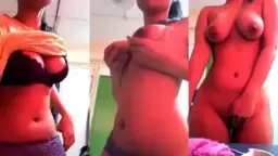 Abg Mungil Tapi Toketnya Montok Banget, Bikin Pengen Megang