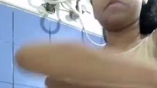 Tonton Video Bugil Di Kamar Mandi, Goyang-goyang Bikin Greget.
