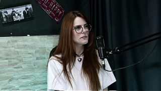 Batal Ngentot Sama Mamah, Terpaksa Batalin Janji Sama Temen Ganteng – Bella Ruiva (moai Tv)