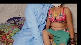 Sasur Ganas Beri Hadiah Gaun Seksi Ke Menantu India, Lalu Hajar Habis-habisan Sampai Meraung-raung
