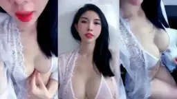 Host Baru Nunna, Mangga Seksi Bikin Ngiler Di Mango Live