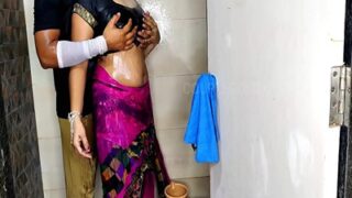 Video Mesum Bhabhi, Adik Ipar Ngentot Bhabhi Di Kamar Mandi