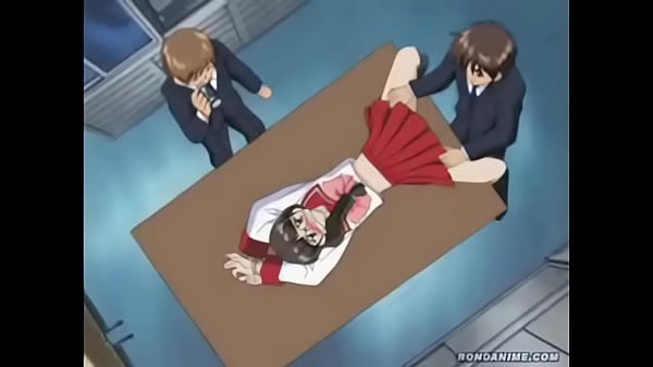 Telanjang Bulat Di Depan Teman Sekelas, Adegan Hentai Bikin Malu