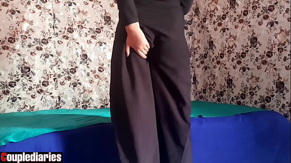 Hijab Istri Arab Horny Banget, Dia Manggil Selingkuhannya