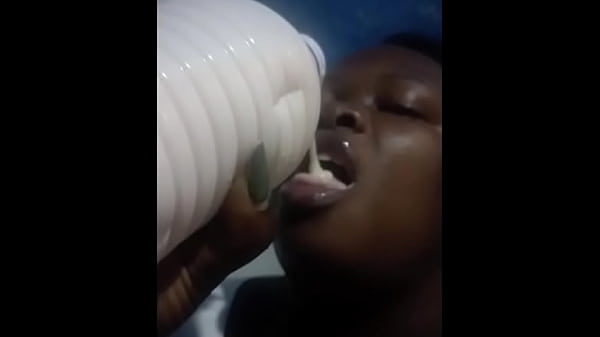 Dalam-dalam Sampai Ke Tenggorokan, Ngeres Banget