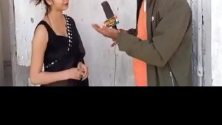 Cewek Orkestra India Ngeseks Bareng Wartawan Berita, Video Desi Panas Abis.