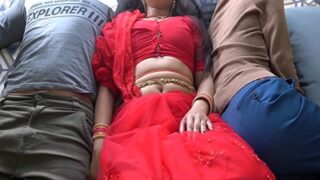 Ibu Horny Masukin Kontol Anaknya Ke Memeknya Sendiri