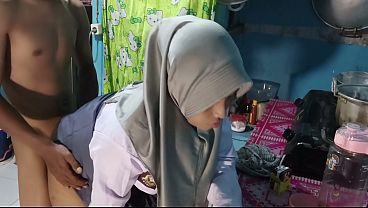 Tusuk Adik Ipar Di Kamar Mandi, Makin Kencang Makin Nikmat