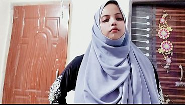 Desi Hijab Panas, Tiri Sangek Ngewe Sama Anak Tiri Sampai Crot
