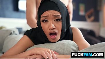 Jade Kimiko & Parker Ambrose: Hijabi Kena Budaya Amerika, Mulus Dijelajahi
