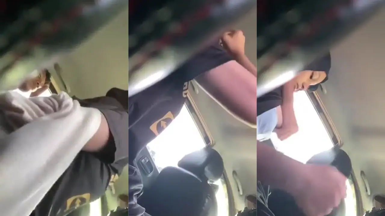 Awek Melayu Muda Remes Tetek Sambil Nyepong Kontol Dalam Mobil