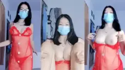Mochi Transparan Bikin Liarnya Makin Keliatan, Bikin Pengen Gigit.